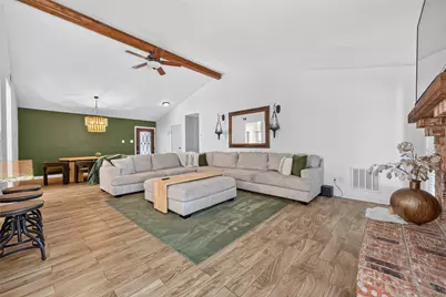 1 Still Glen Court, The Woodlands, TX 77381 - Photo 13