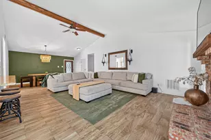 1 Still Glen Ct, The Woodlands, TX 77381 - Photo 13