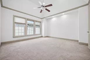 308 W Bell St, Houston, TX 77019 - Photo 37
