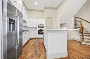 308 W Bell St, Houston, TX 77019 - Photo 17