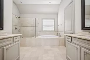 308 W Bell St, Houston, TX 77019 - Photo 41