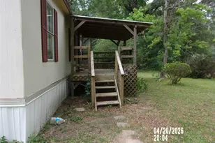 889 Rio Grande, Goodrich, TX 77351 - Photo 3