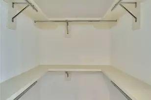 2526 Bevis St, Houston, TX 77008 - Photo 33