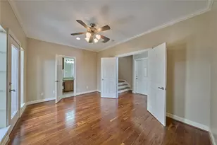 2526 Bevis St, Houston, TX 77008 - Photo 5