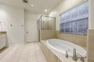 13647 Brookbluff Ln, Houston, TX 77077 - Photo 37