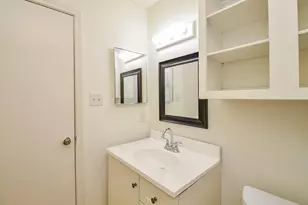 12300 Brookglade Circle, Houston, TX 77099 - Photo 29