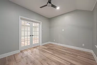 2 Garden Lodge Place, The Woodlands, TX 77382 - Photo 29