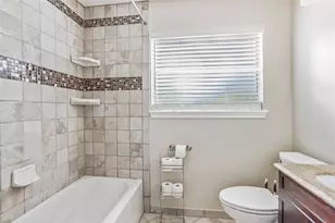 419 Marshall St, Houston, TX 77006 - Photo 11