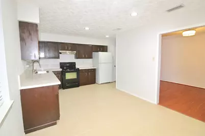 16803 Ribbonridge Drive, Sugar Land, TX 77498 - Photo 7