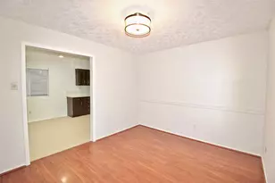 16803 Ribbonridge Dr, Sugar Land, TX 77498 - Photo 5