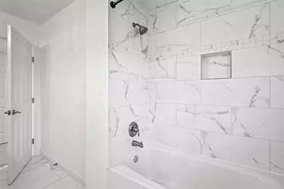 5834 Braesheather Drive, Houston, TX 77096 - Photo 27