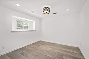 5834 Braesheather Dr, Houston, TX 77096 - Photo 7
