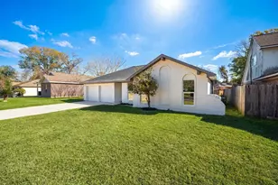 8506 Brock Park Blvd, Houston, TX 77078 - Photo 3