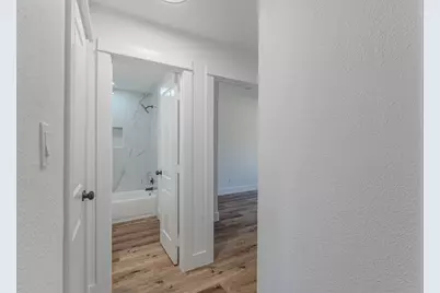 8506 Brock Park Boulevard, Houston, TX 77078 - Photo 25