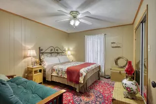 309 Heath Ave, Madisonville, TX 77864 - Photo 23