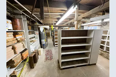 303 E Austin Street E, Bellville, TX 77418 - Photo 29