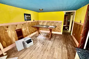 405 E Waring St, Dayton, TX 77535 - Photo 31