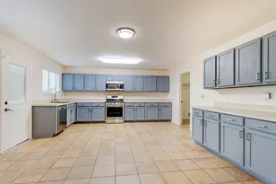 2830 Katy Briar Ln, Katy, TX 77449 - Photo 11