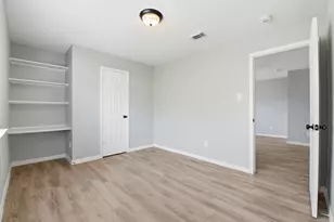 5921 Santa Fe Cir, Dickinson, TX 77539 - Photo 25