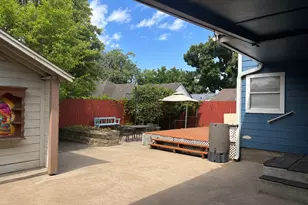 5738 Newport St, Houston, TX 77023 - Photo 31