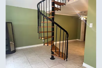 5738 Newport Street, Houston, TX 77023 - Photo 13