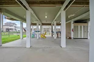 1984 Matt Dr, Crystal Beach, TX 77650 - Photo 31