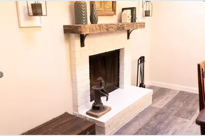 188 Cavalry Rd, Victoria, TX 77905 - Photo 9