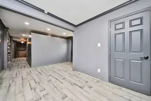 5622 W Montgomery Rd, Houston, TX 77091 - Photo 7