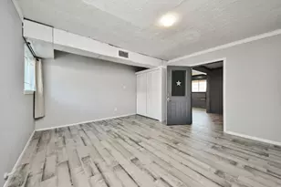 5622 W Montgomery Rd, Houston, TX 77091 - Photo 9