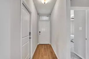 909 Davy St, Brenham, TX 77833 - Photo 5