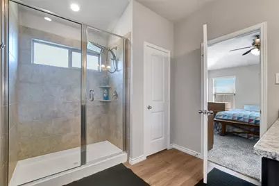 909 Davy Street, Brenham, TX 77833 - Photo 25