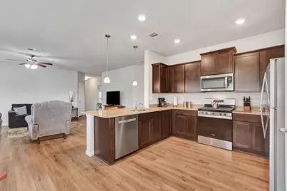 909 Davy Street, Brenham, TX 77833 - Photo 15