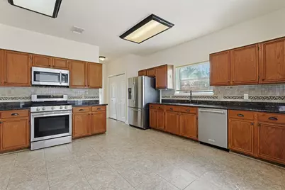 9414 Calwood Circle, Spring, TX 77379 - Photo 5