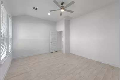 5623 Toledo Pines Lane, Katy, TX 77449 - Photo 11