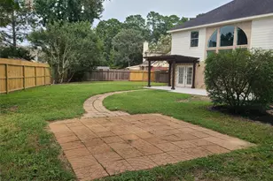 2103 Winding Hollow Ct, Conroe, TX 77385 - Photo 7