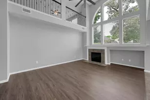 2103 Winding Hollow Ct, Conroe, TX 77385 - Photo 19