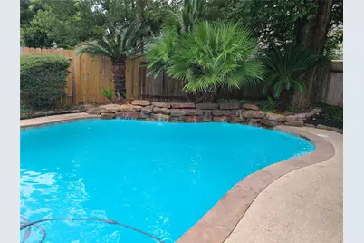 2103 Winding Hollow Court, Conroe, TX 77385 - Photo 41