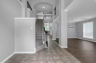 2103 Winding Hollow Ct, Conroe, TX 77385 - Photo 9