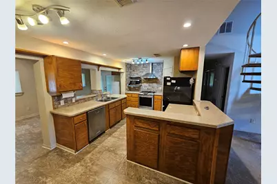13323 Wells River Drive, Houston, TX 77041 - Photo 5