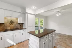 1 Cape Chestnut Dr, The Woodlands, TX 77381 - Photo 21