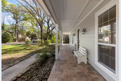 1 Cape Chestnut Drive, The Woodlands, TX 77381 - Photo 3