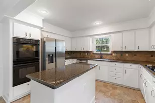 1 Cape Chestnut Dr, The Woodlands, TX 77381 - Photo 19