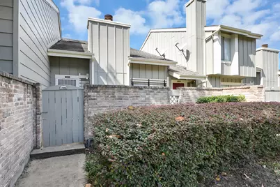 13004 Wirevine Lane, Houston, TX 77072 - Photo 3
