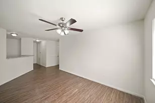 5425 Princeton Dr, Katy, TX 77493 - Photo 3