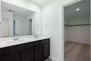 12316 Churchill downs Dr, Houston, TX 77047 - Photo 5
