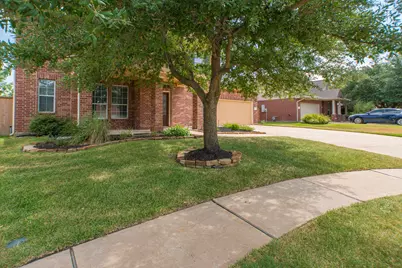 9402 Empress Crossing Drive, Spring, TX 77379 - Photo 3