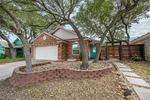 151 Heron Oaks, Rockport, TX 78382 - Photo 1