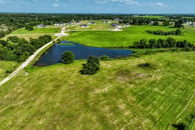 1560 Bluebonnet Ridge Dr, Chappell Hill, TX 77426 - Photo 1