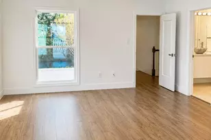 173 Sage Rd, Houston, TX 77056 - Photo 7