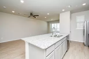 2910 Scanlan Mdw, Missouri City, TX 77459 - Photo 9